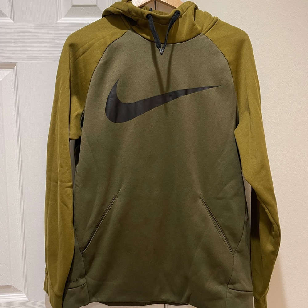 Nike olive green hoodie worn a couple times has tiny oilstain barely noticeable